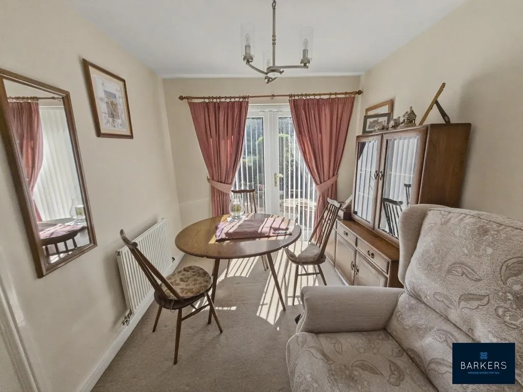 Knightsbridge Walk, Bradford 4 BD4 6ES, photo 4