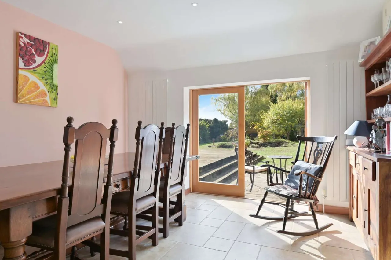 Main Street, East Hanney, OX12, photo 6