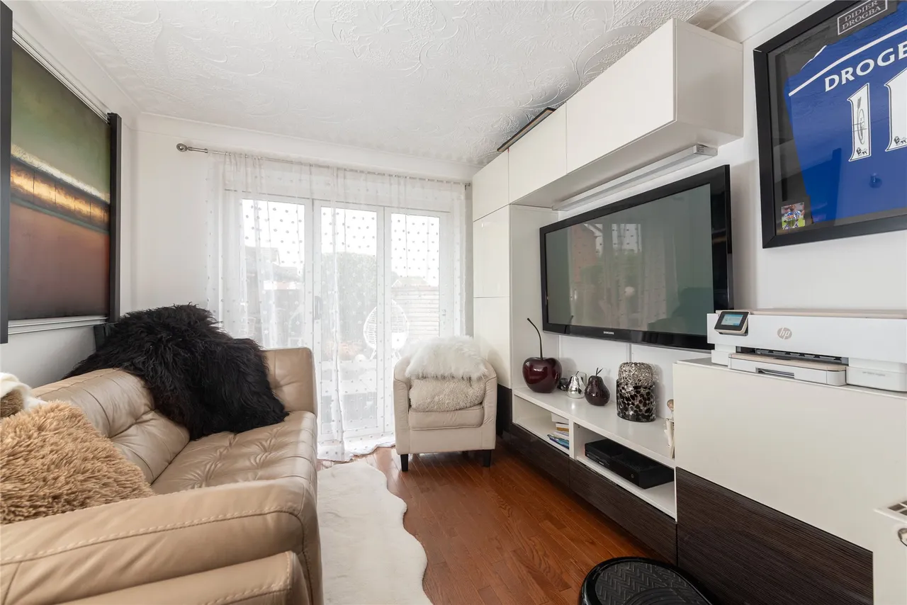 Stanmore Gardens, Newport Pagnell, MK16, photo 7