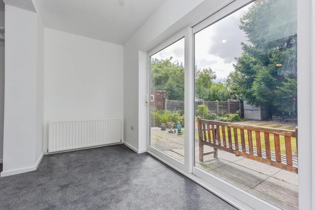Greenway Close, Sale, Greater Manchester, M33, photo 8