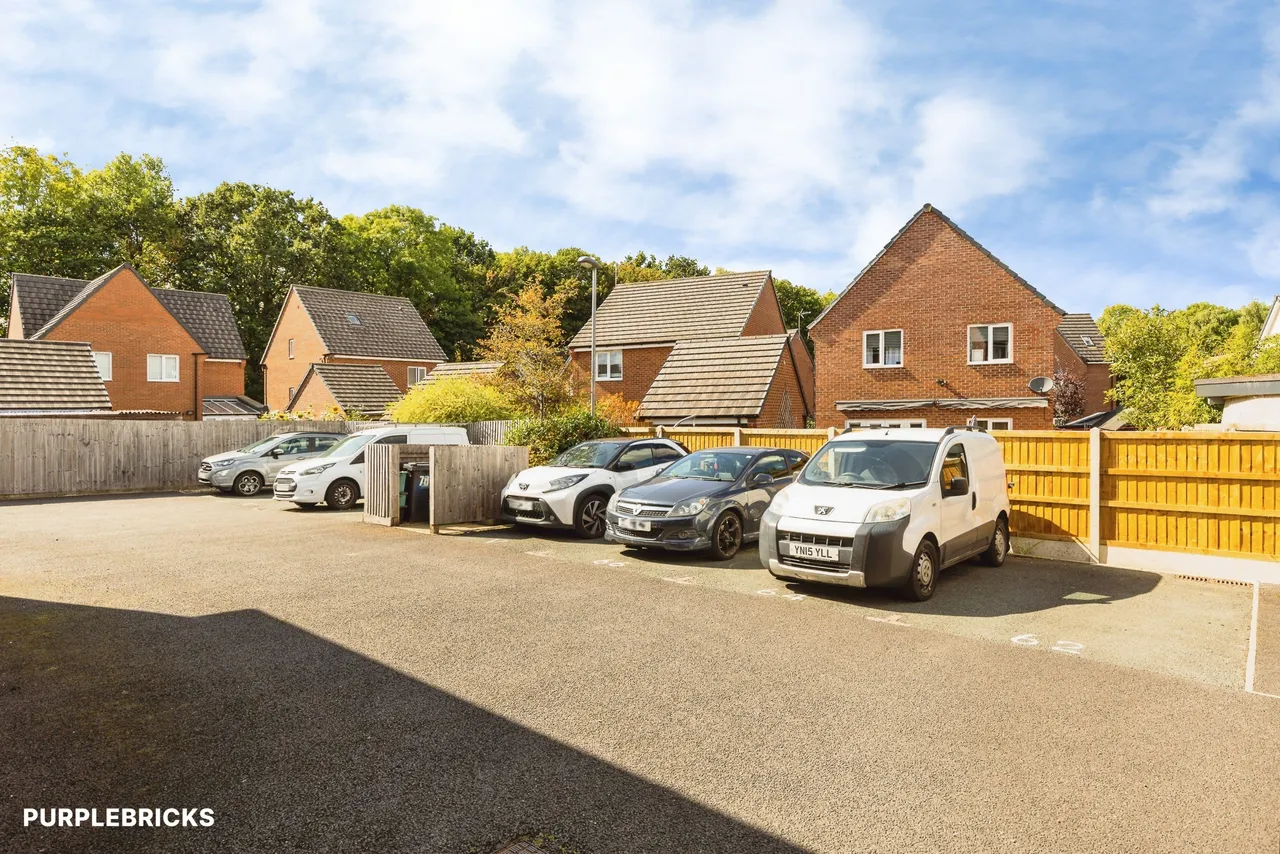Whitehead Drive, Wrexham, LL11, photo 19
