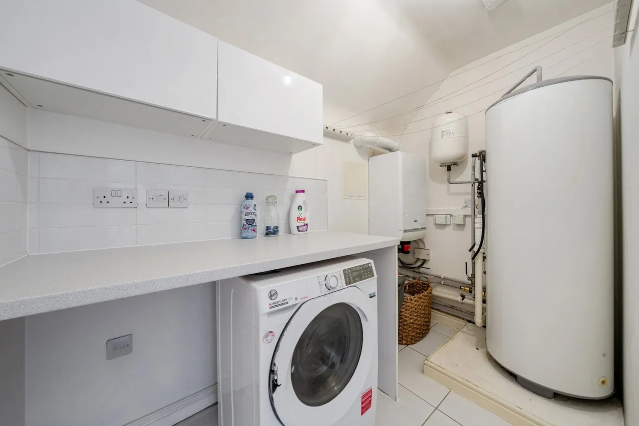 Jepson Drive, Dartford, DA2, photo 18
