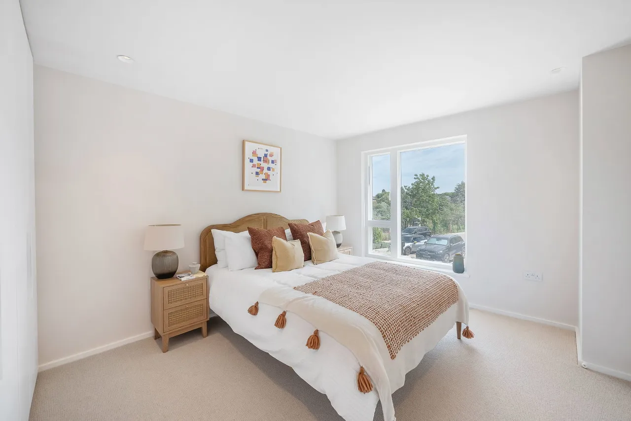 Coombe Lane, Wimbledon, SW20, photo 14
