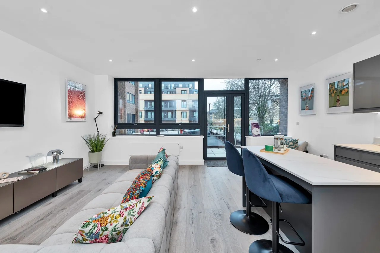 Flat 22, Technology House, Milton Keynes, 151 Silbury Boulevard, MK9 1GE, photo 2
