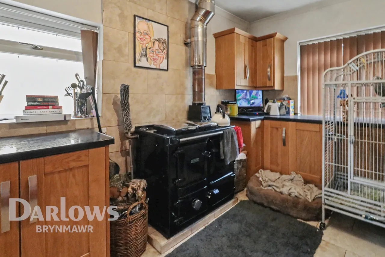 Intermediate Road, Brynmawr, photo 6