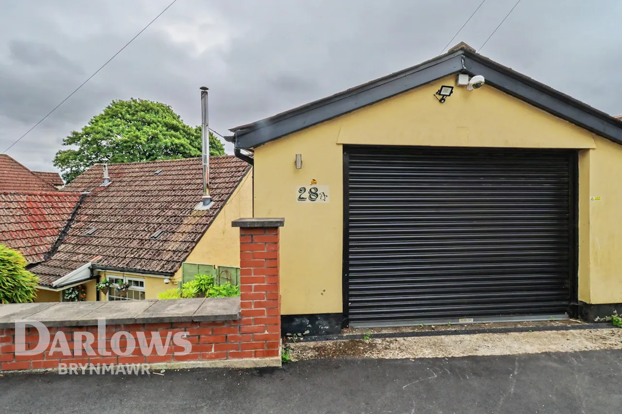 Intermediate Road, Brynmawr, photo 23
