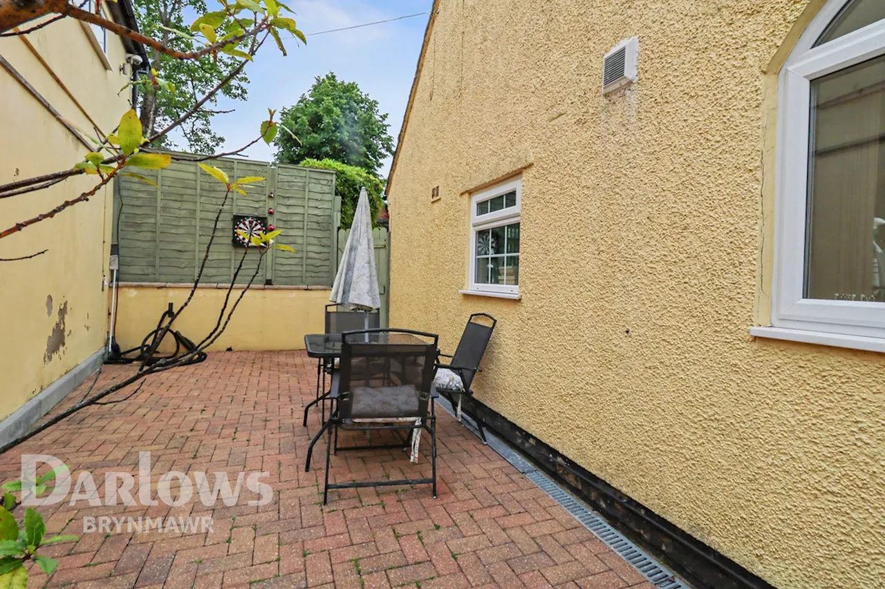 Intermediate Road, Brynmawr, photo 21