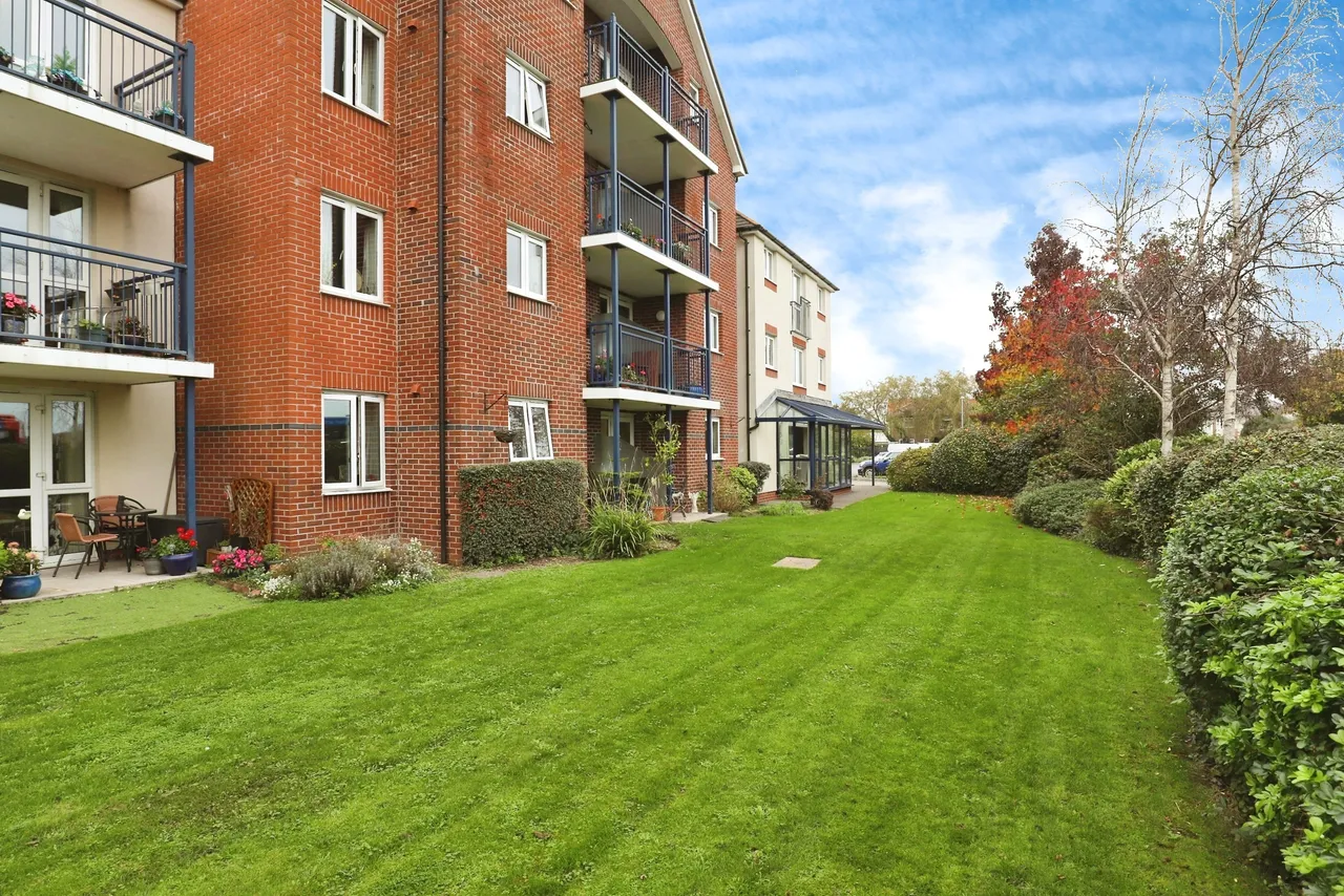 Stour Road, Christchurch, BH23, photo 4
