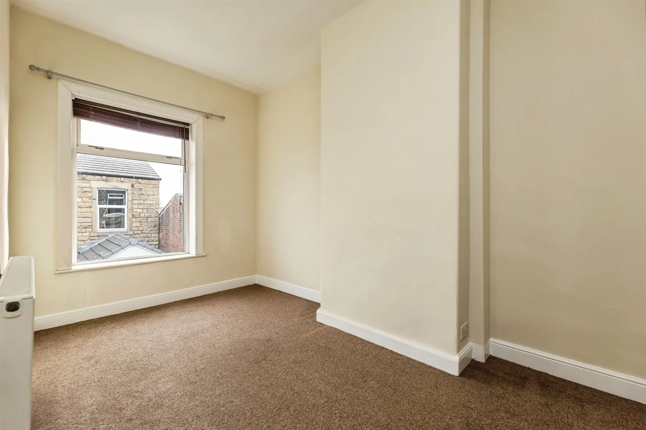 South Queen Street, Morley, LS27, photo 10