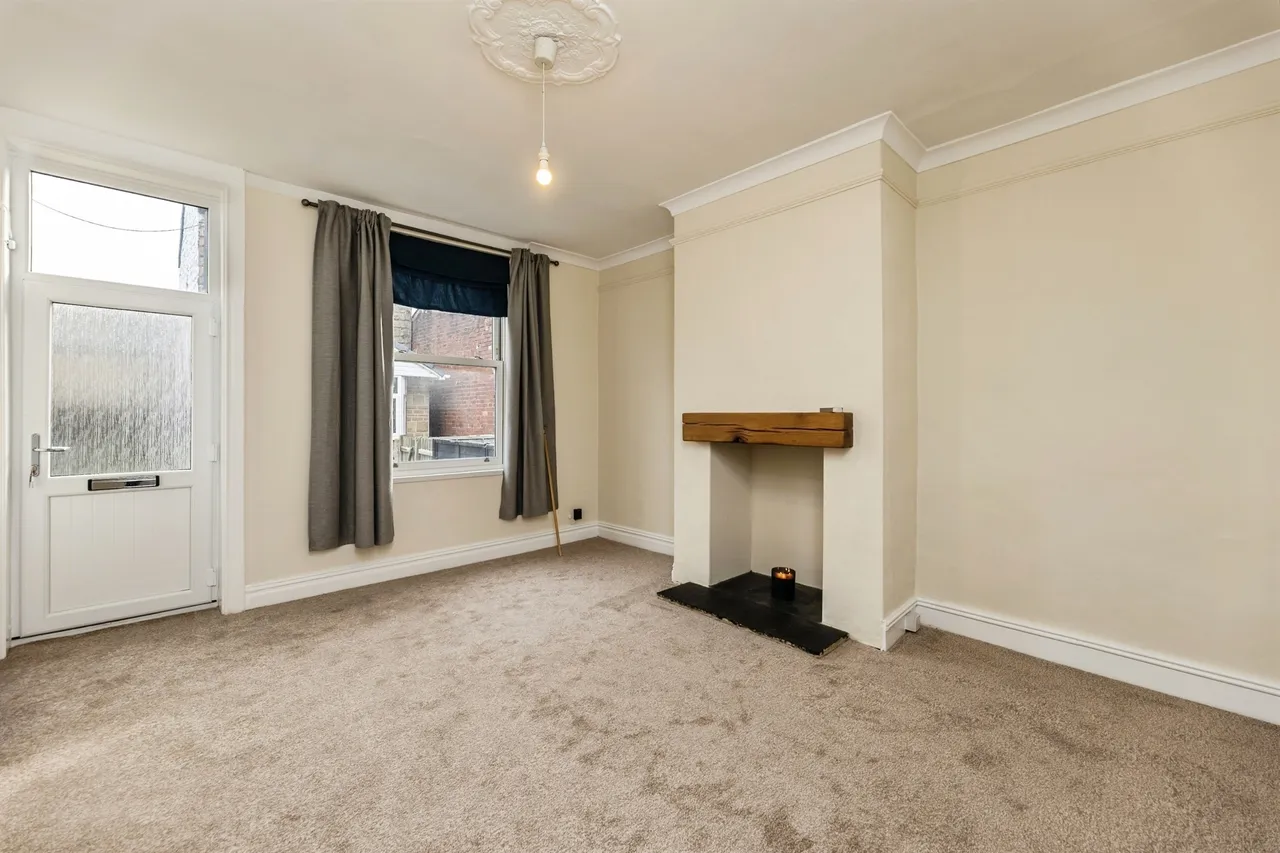 South Queen Street, Morley, LS27, photo 5
