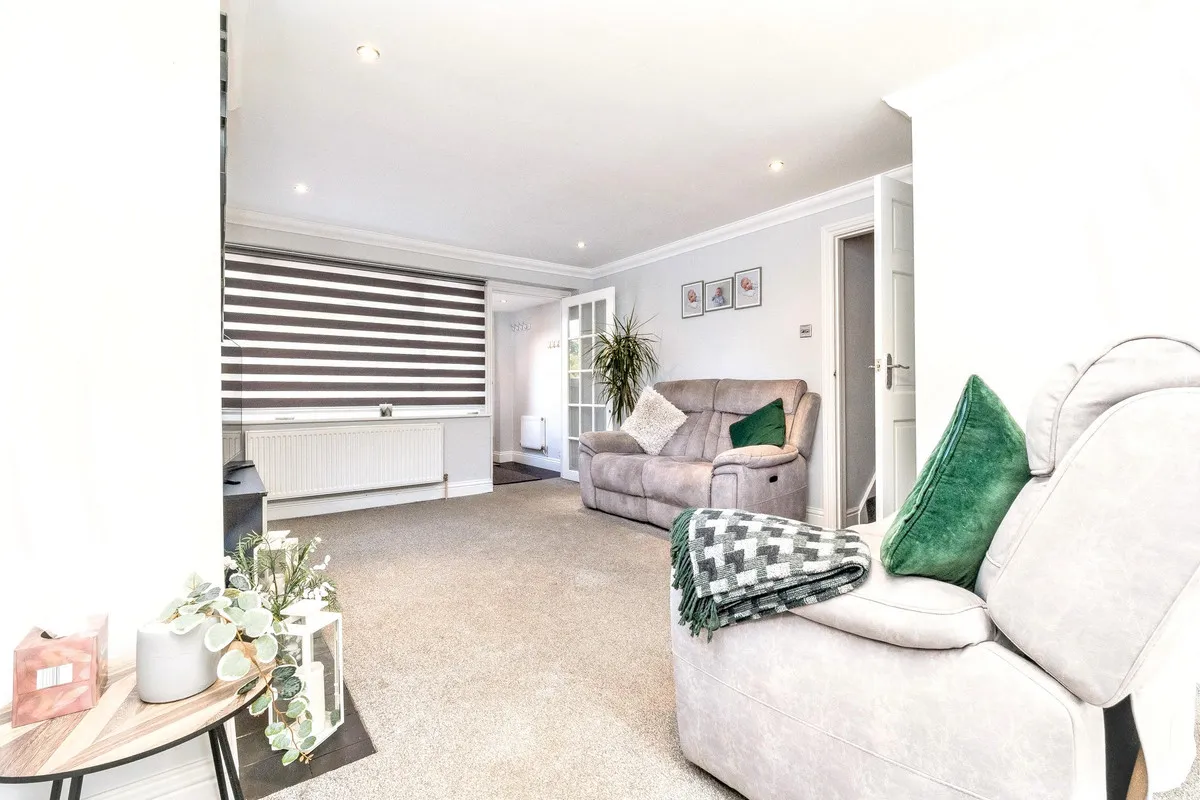 Dowsett Lane, Billericay, CM11, photo 6