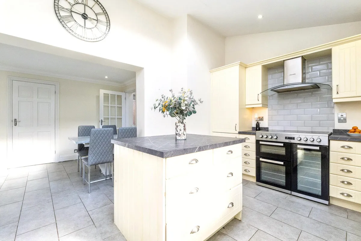 Dowsett Lane, Billericay, CM11, photo 11
