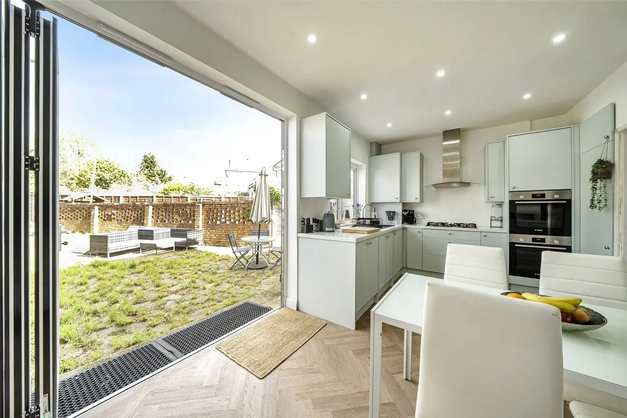 Dumbreck Road, SE9, photo 4