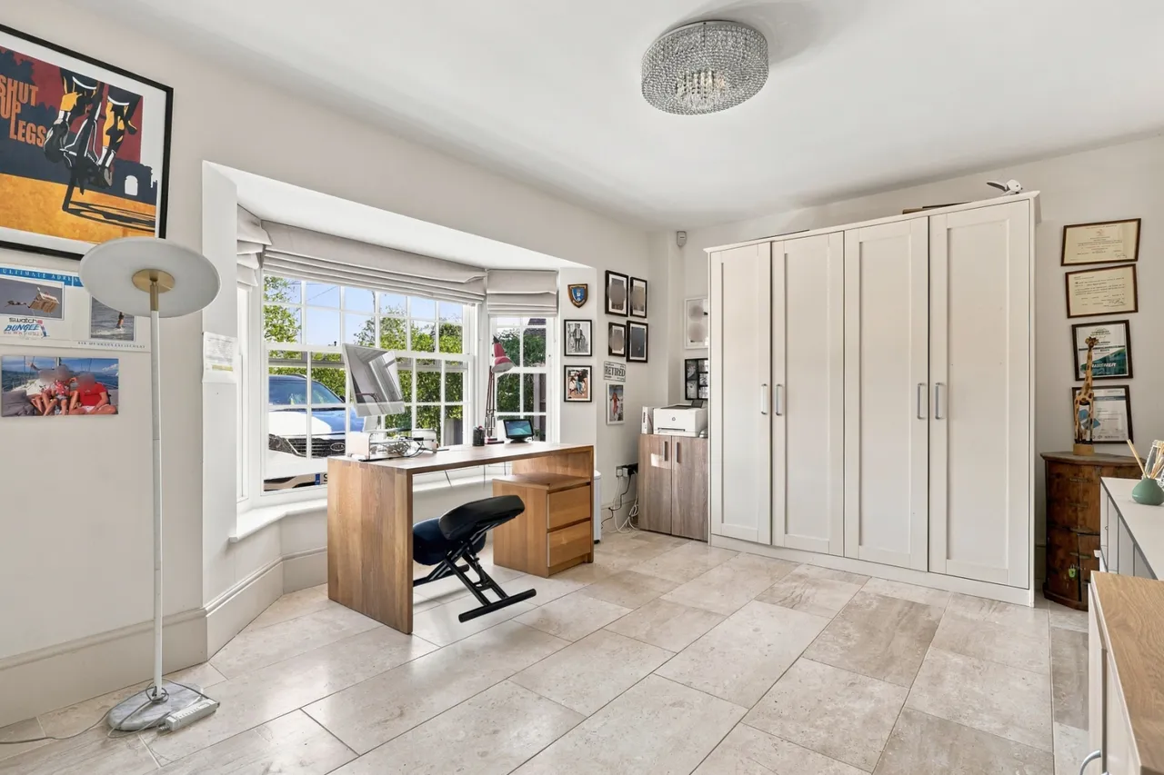 Chelmsford Road, Causeway End, CM6, photo 12