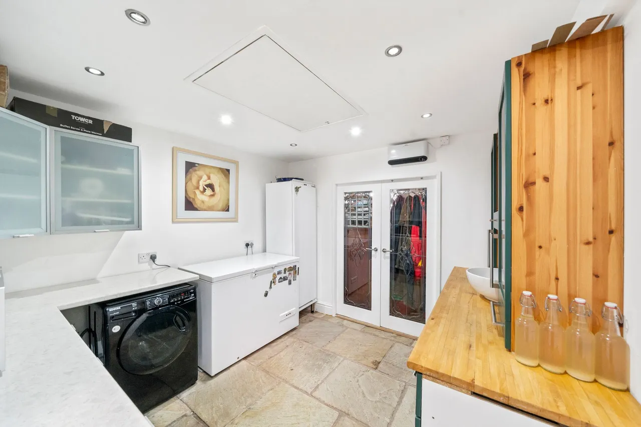 Ashton Road, Newton-Le-Willows, Newton-Le-Willows, WA12 0AJ, photo 15