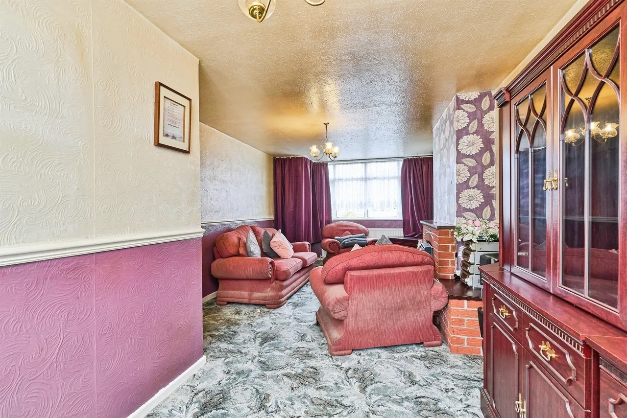 Wells Close, Tipton, DY4, photo 6