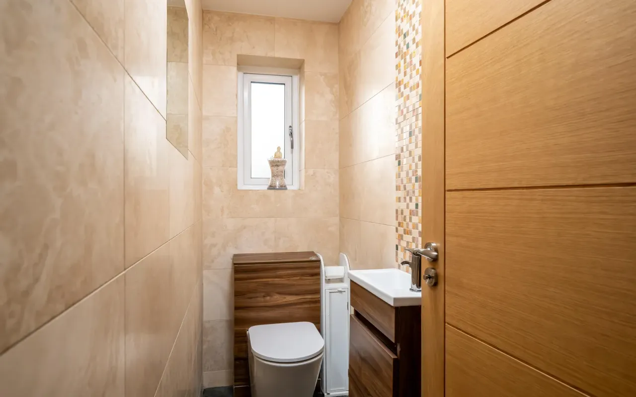The Close, Thurleigh, Bedford, photo 18