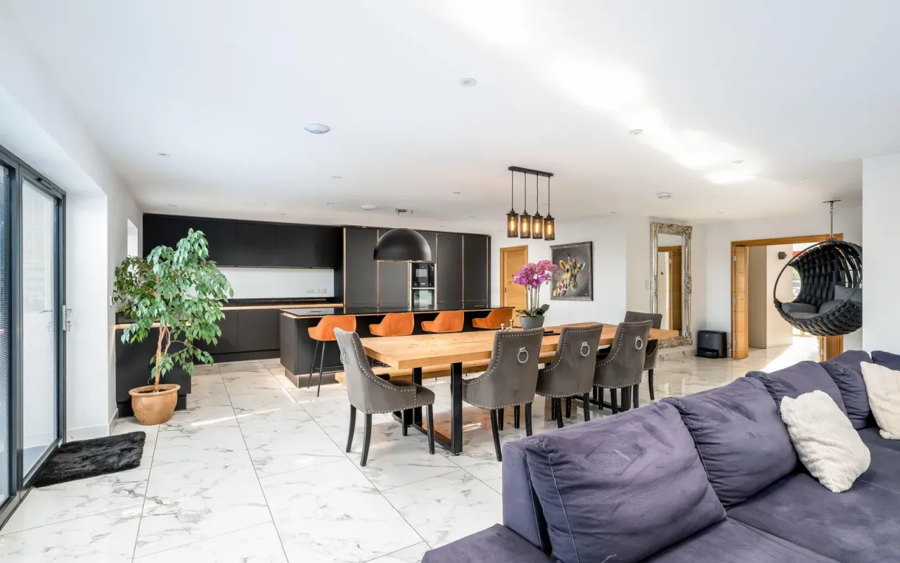 The Close, Thurleigh, Bedford, photo 14