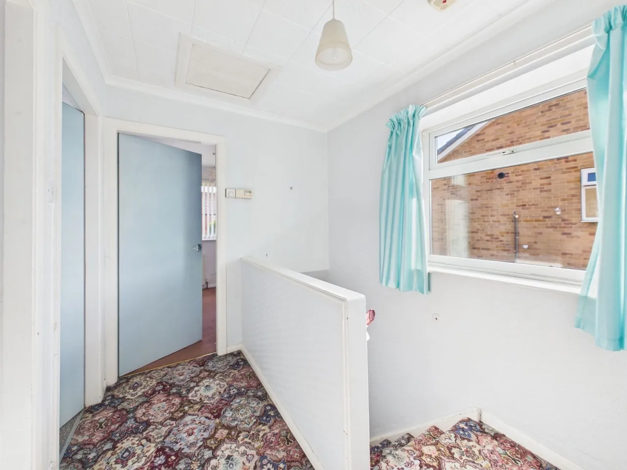 Denshaw Drive, Morley, LS27, photo 20