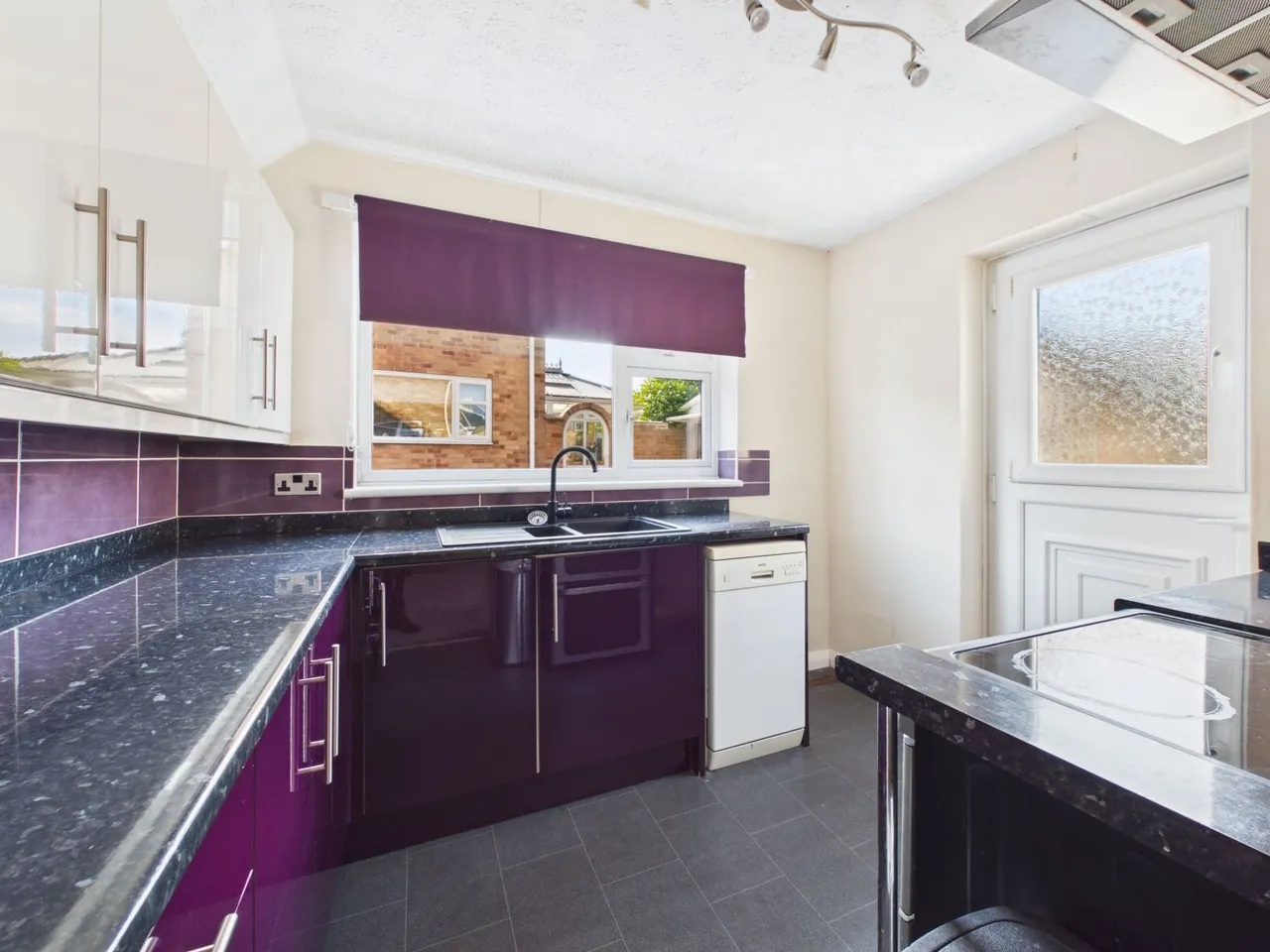 Denshaw Drive, Morley, LS27, photo 6