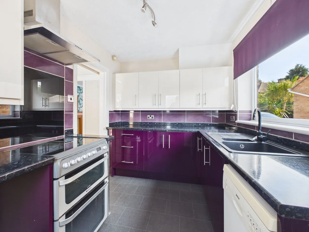 Denshaw Drive, Morley, LS27, photo 7