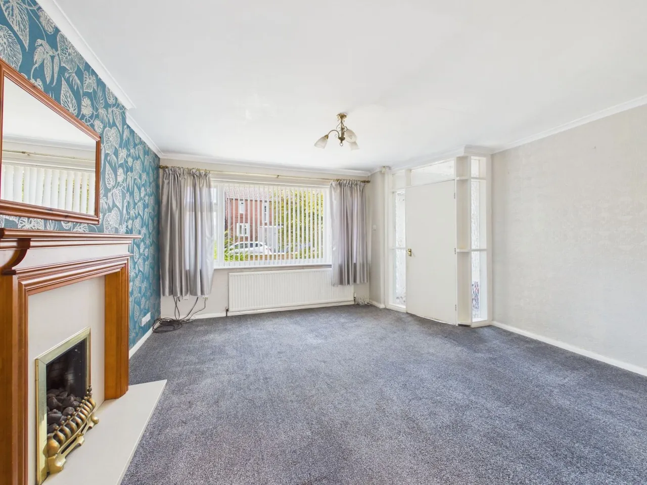 Denshaw Drive, Morley, LS27, photo 2