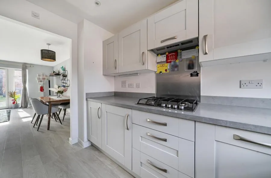 Holmes Place, Binfield, RG42, photo 6