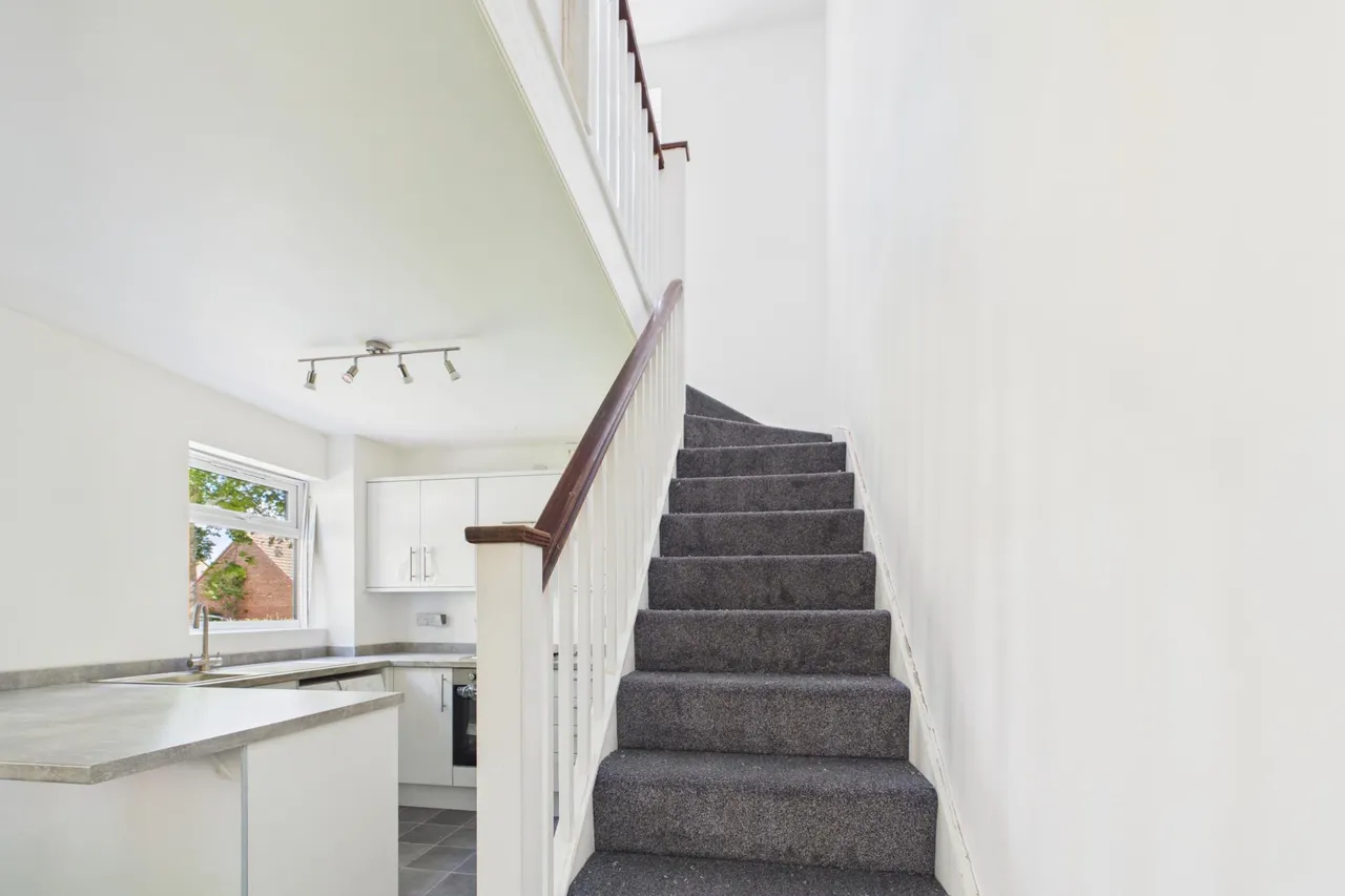 Lynmouth Crescent, Milton Keynes, MK4, photo 6