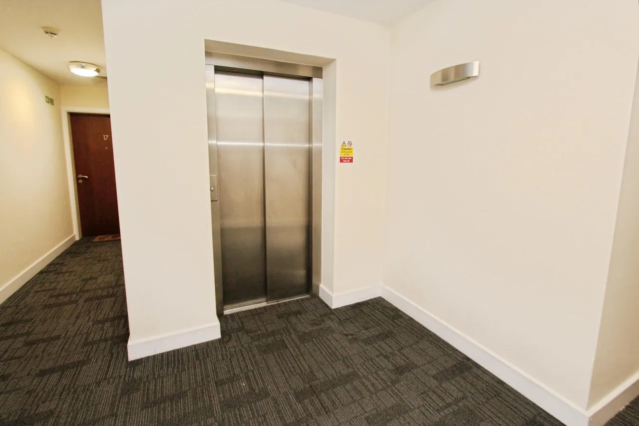 Wollaton Road, Beeston, NG9, photo 2