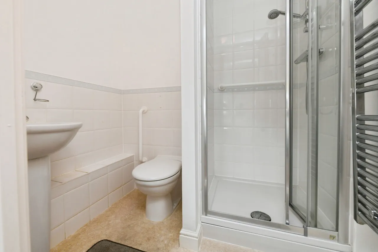 Ongar Road, Brentwood, Essex, CM15, photo 13