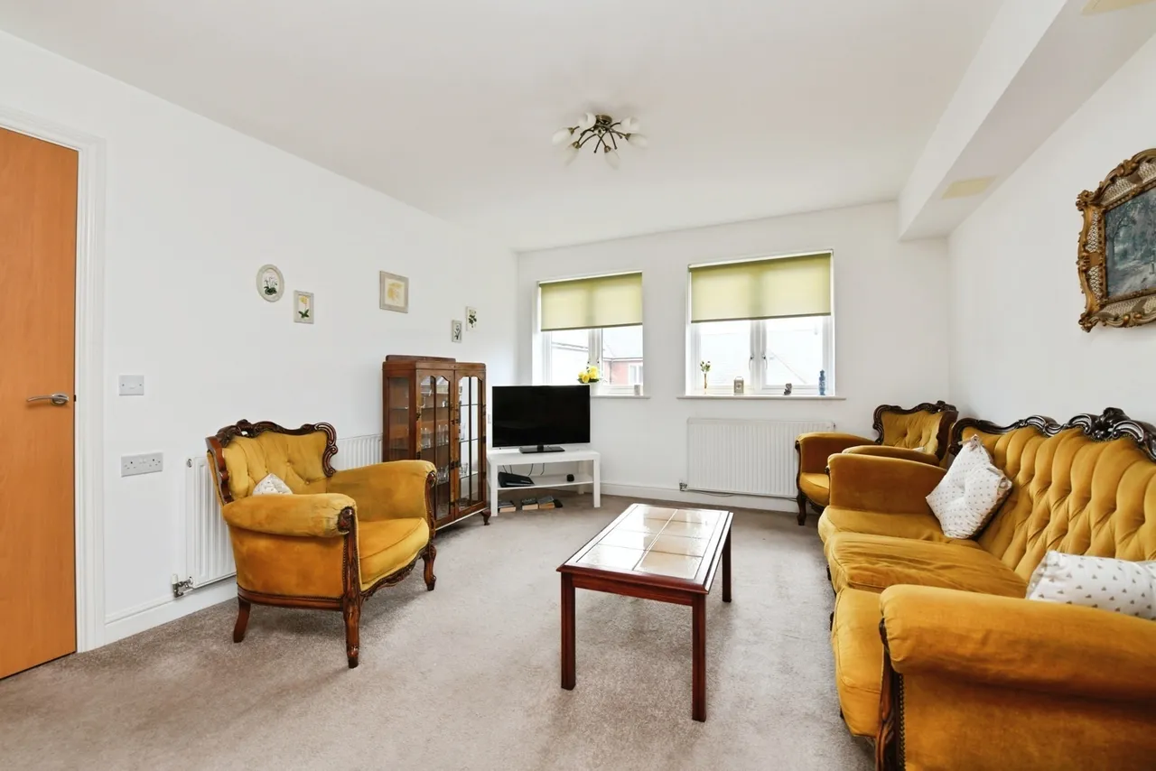 Ongar Road, Brentwood, Essex, CM15, photo 2