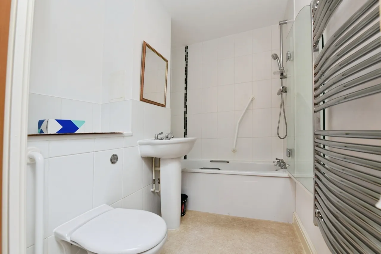 Ongar Road, Brentwood, Essex, CM15, photo 12