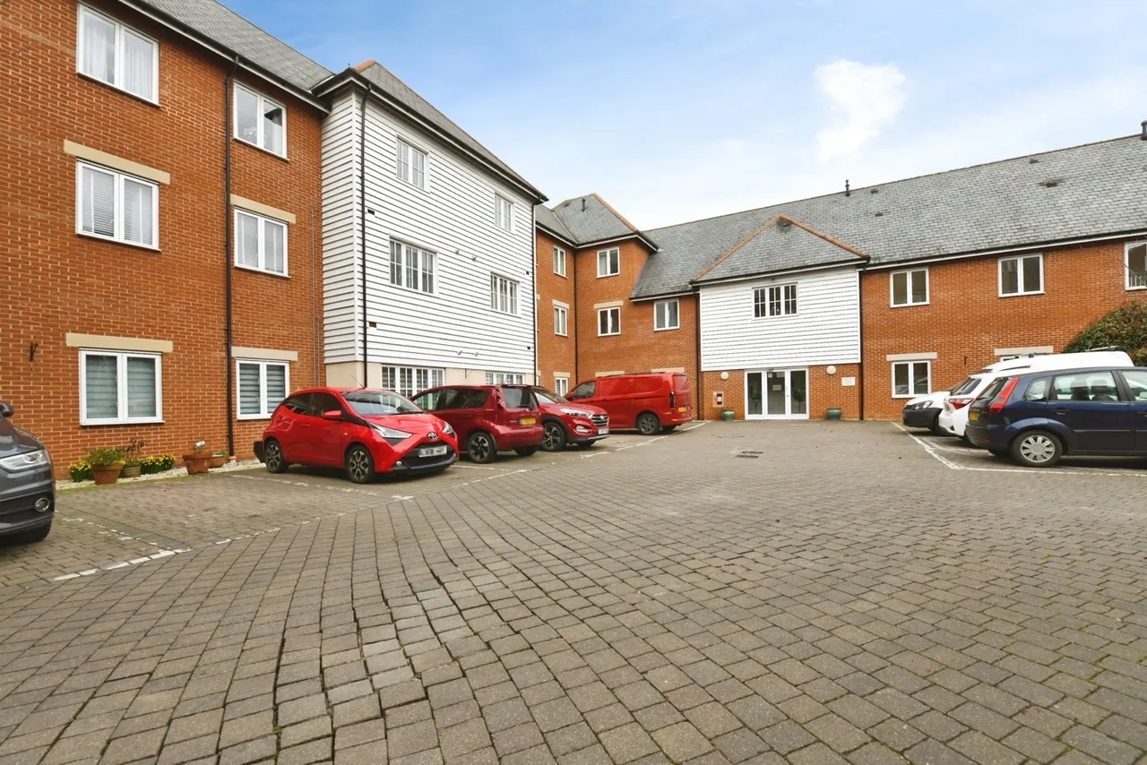 Ongar Road, Brentwood, Essex, CM15, photo 20