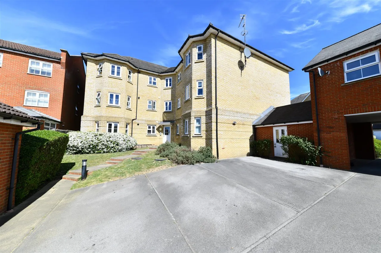 Mendip Way, Stevenage, SG1 6GZ, photo 21