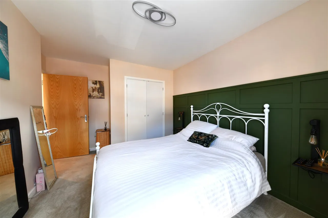 Mendip Way, Stevenage, SG1 6GZ, photo 14