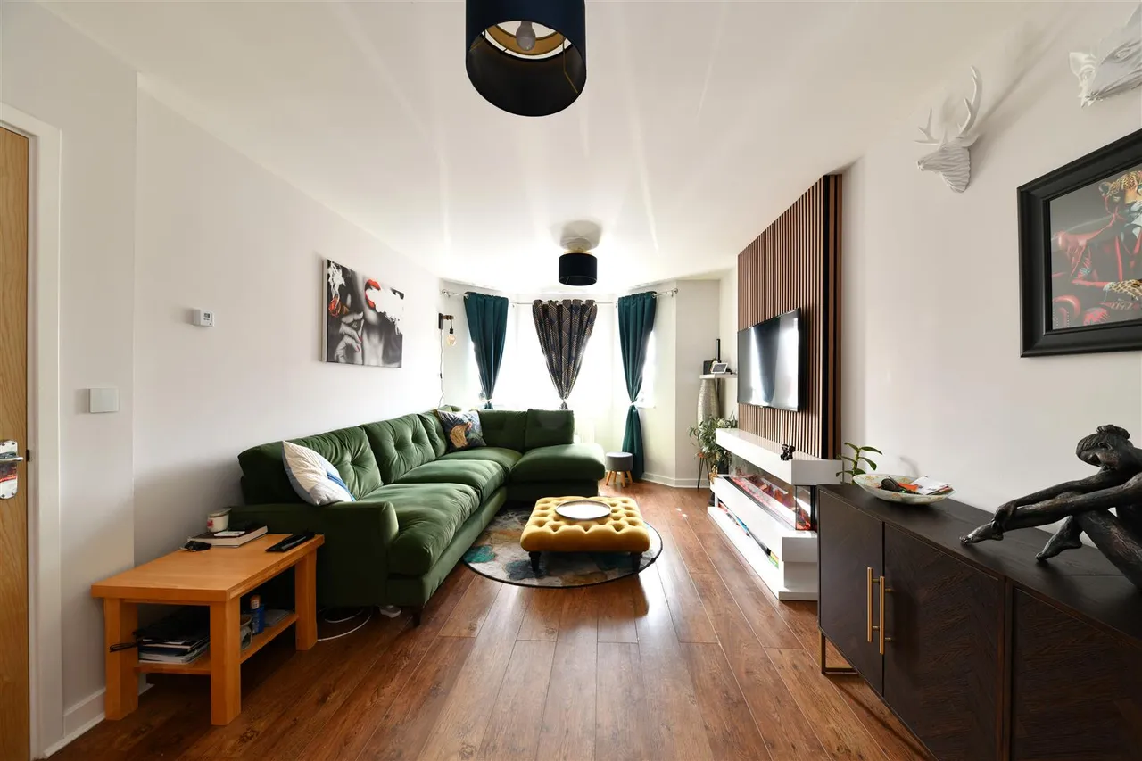 Mendip Way, Stevenage, SG1 6GZ, photo 10