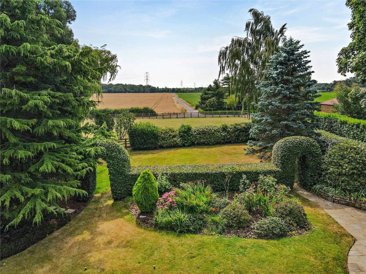 York Road, Wetherby, LS22, photo 3
