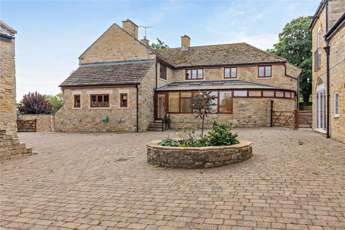 York Road, Wetherby, LS22, photo 16
