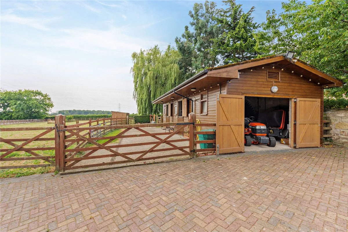 York Road, Wetherby, LS22, photo 15