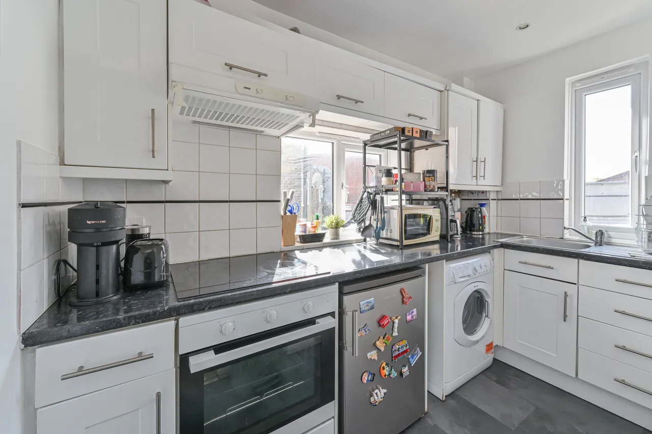650a Garratt Lane, London, photo 4