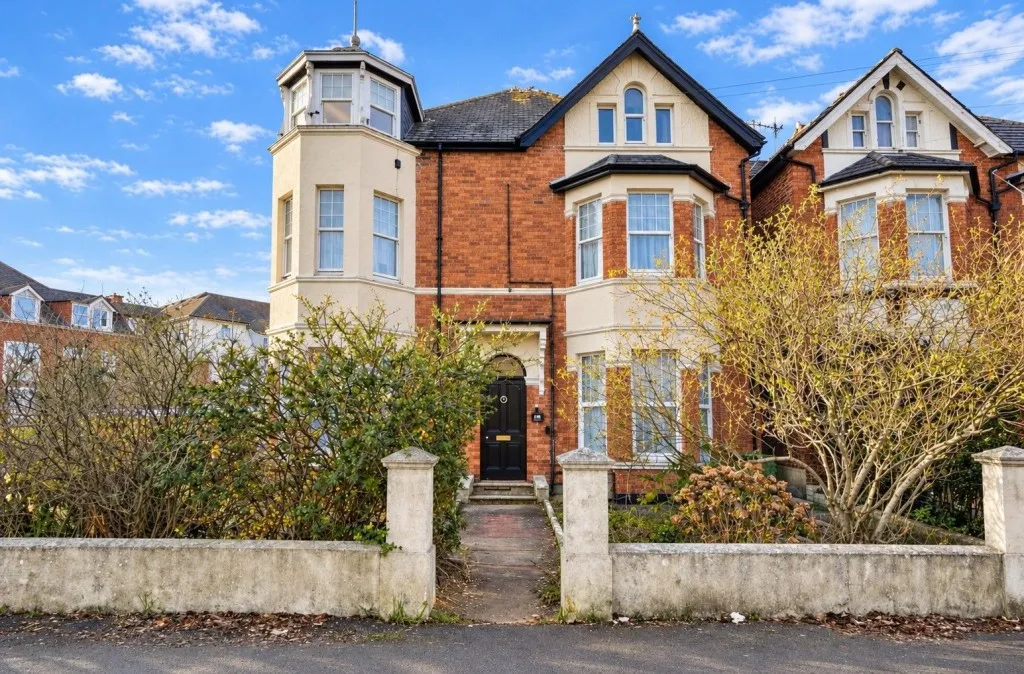 2 bed flat for sale, Wickham Avenue, Bexhill on Sea