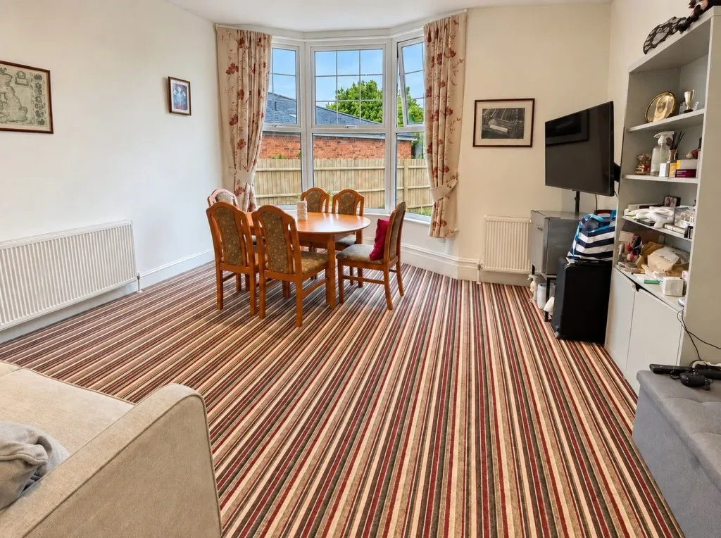 Wickham Avenue, Bexhill on Sea, photo 3