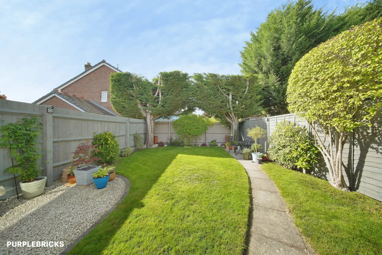 Chivington Close, Solihull, B90, photo 16