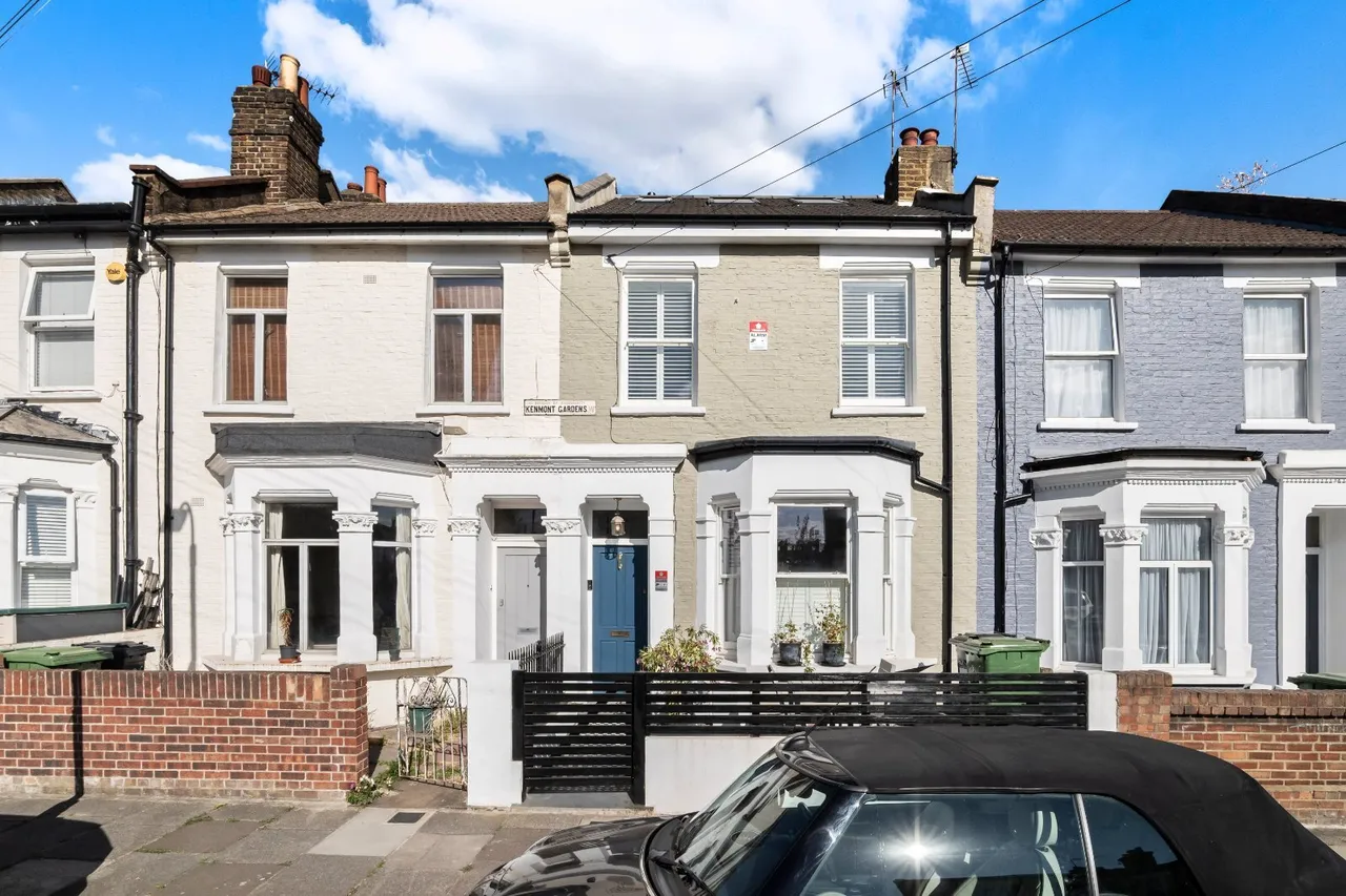 Kenmont Gardens, London, NW10, photo 21