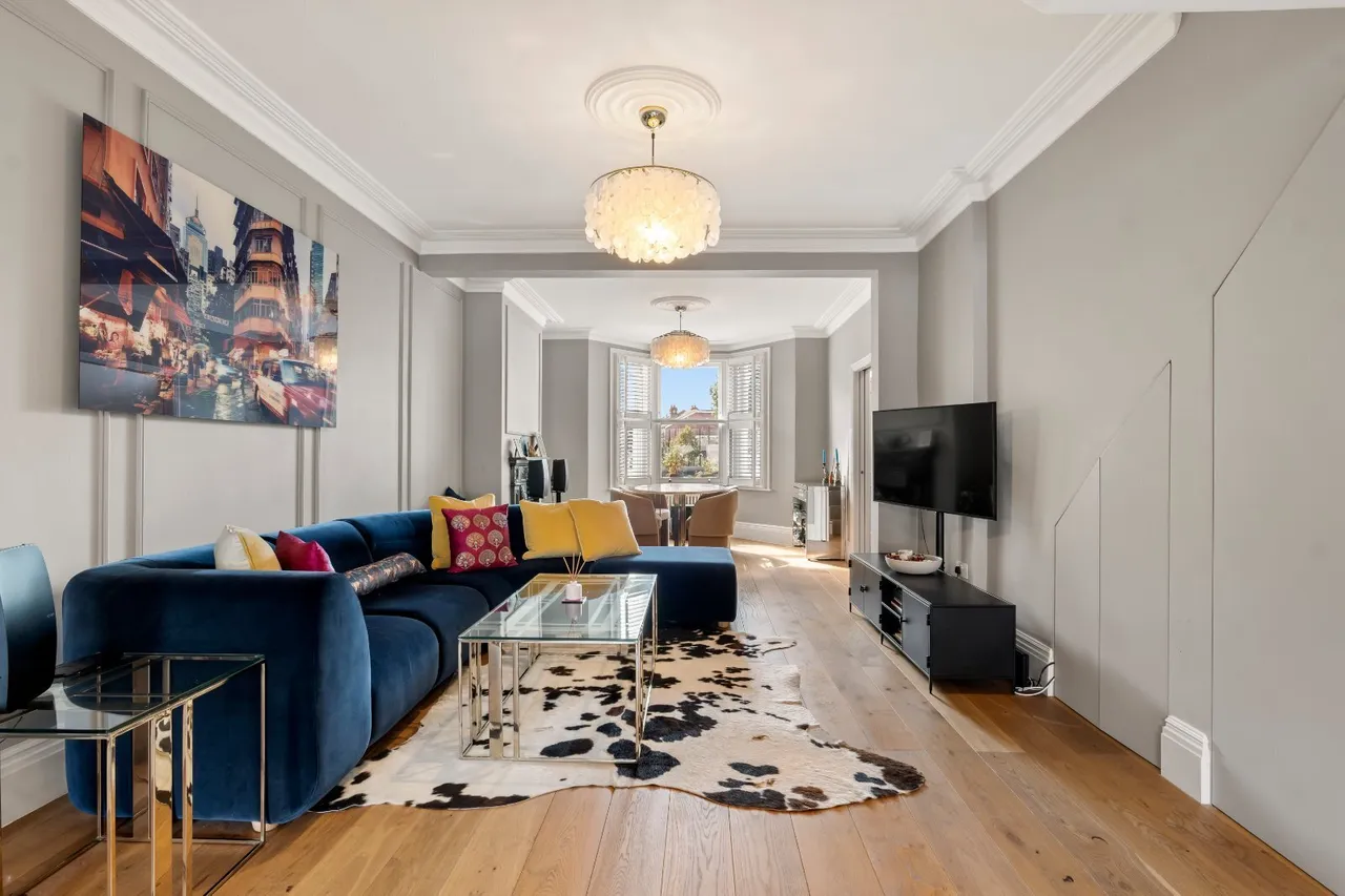 3 bed house to rent, Kenmont Gardens, London, NW10