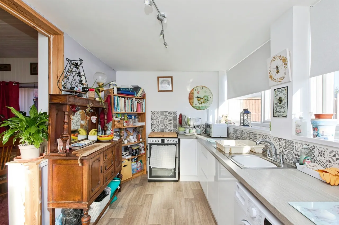 Suffolk Avenue, Chaddesden, DE21, photo 9