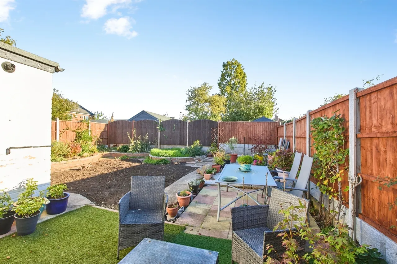 Suffolk Avenue, Chaddesden, DE21, photo 17