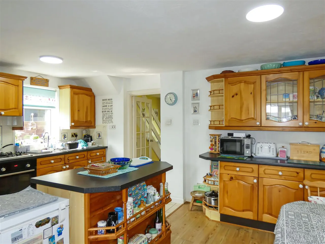 Fontwell Close, Rustington, photo 5