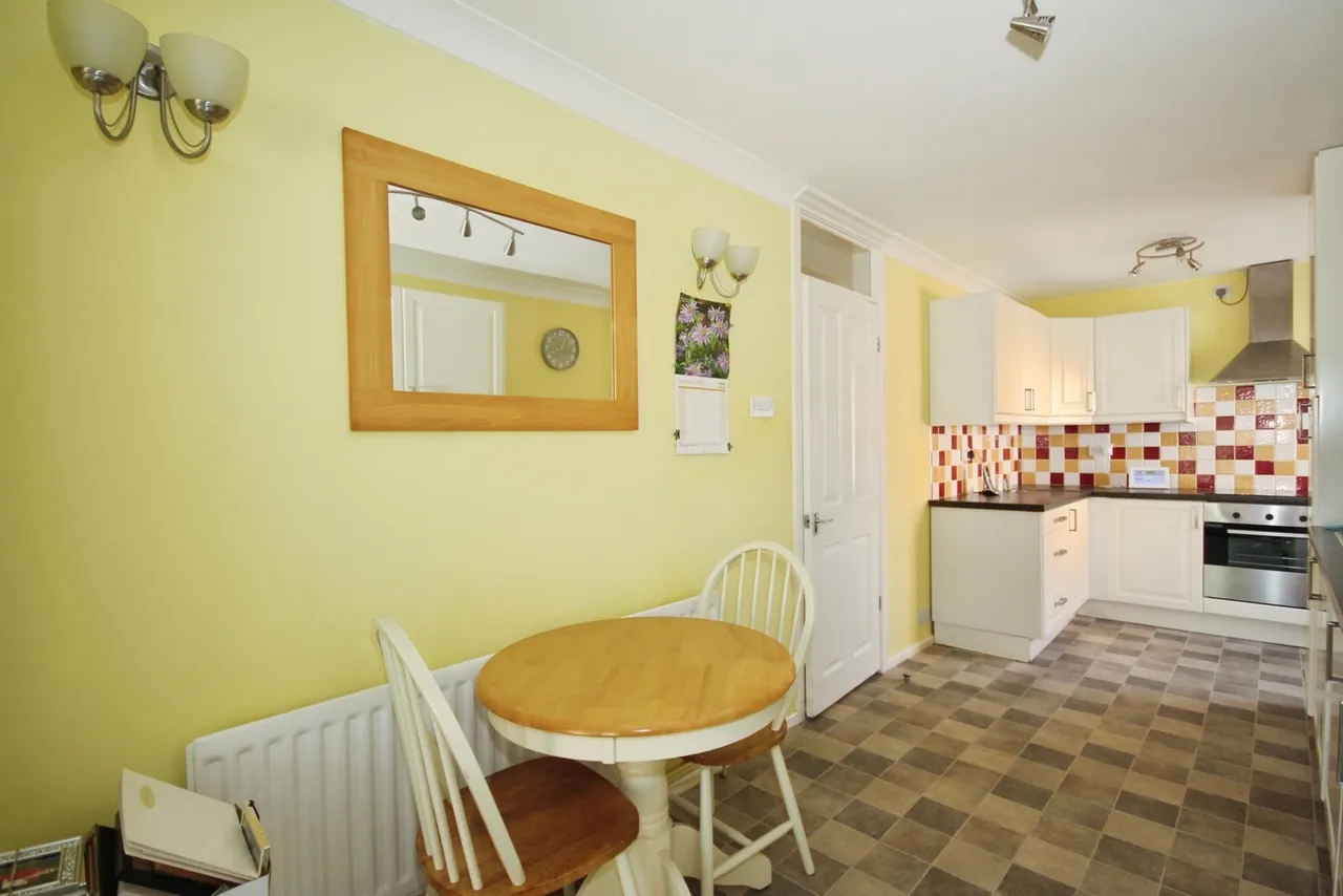 Crutchley Way, Whitnash, CV31, photo 5