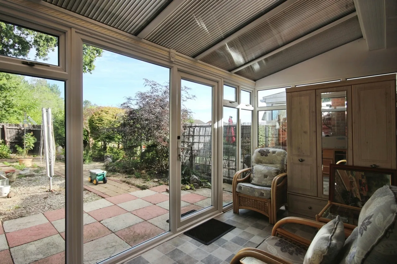 Crutchley Way, Whitnash, CV31, photo 11